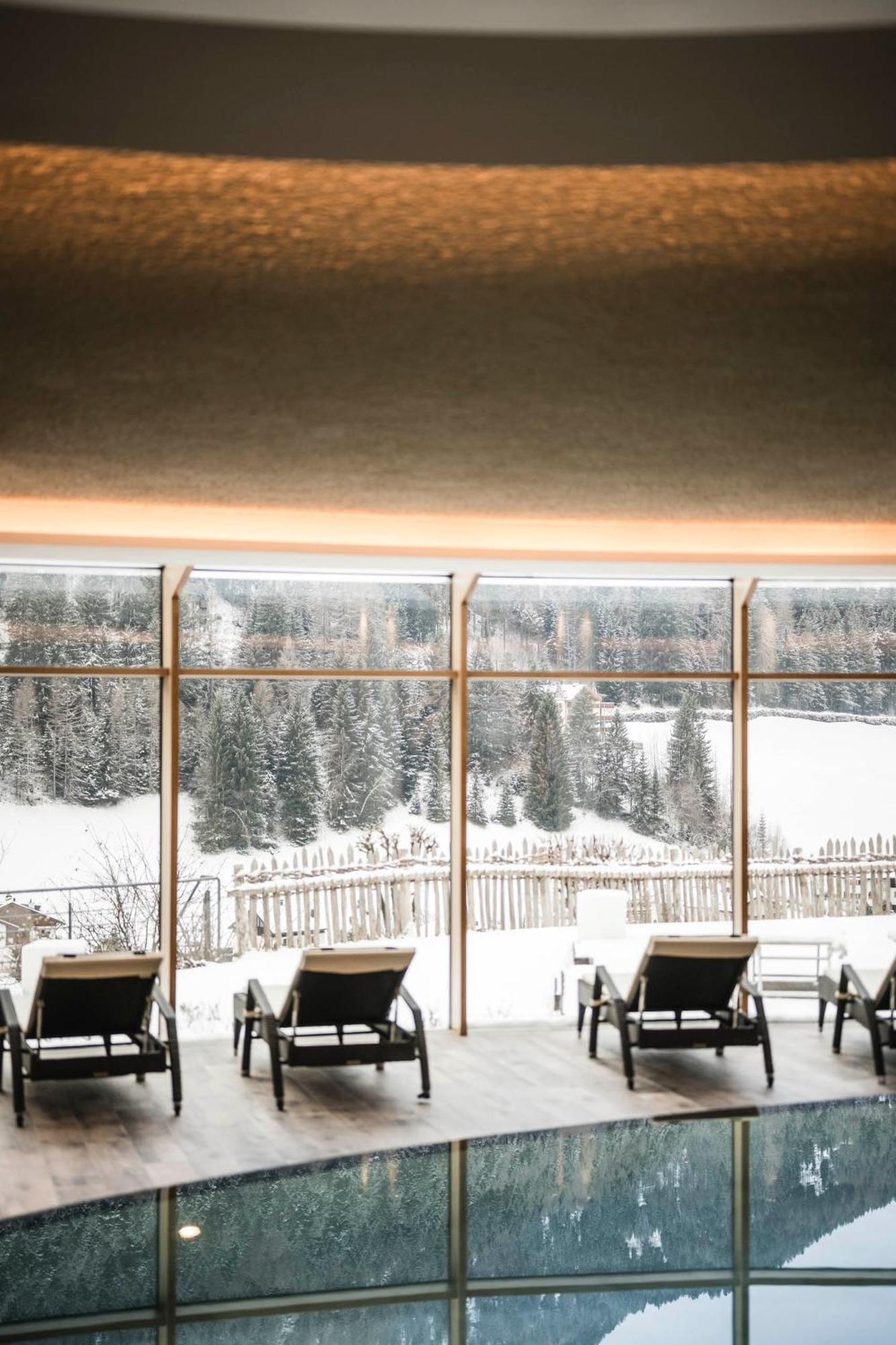 Alpenheim Charming & Spa Hotel Ortisei Exteriör bild