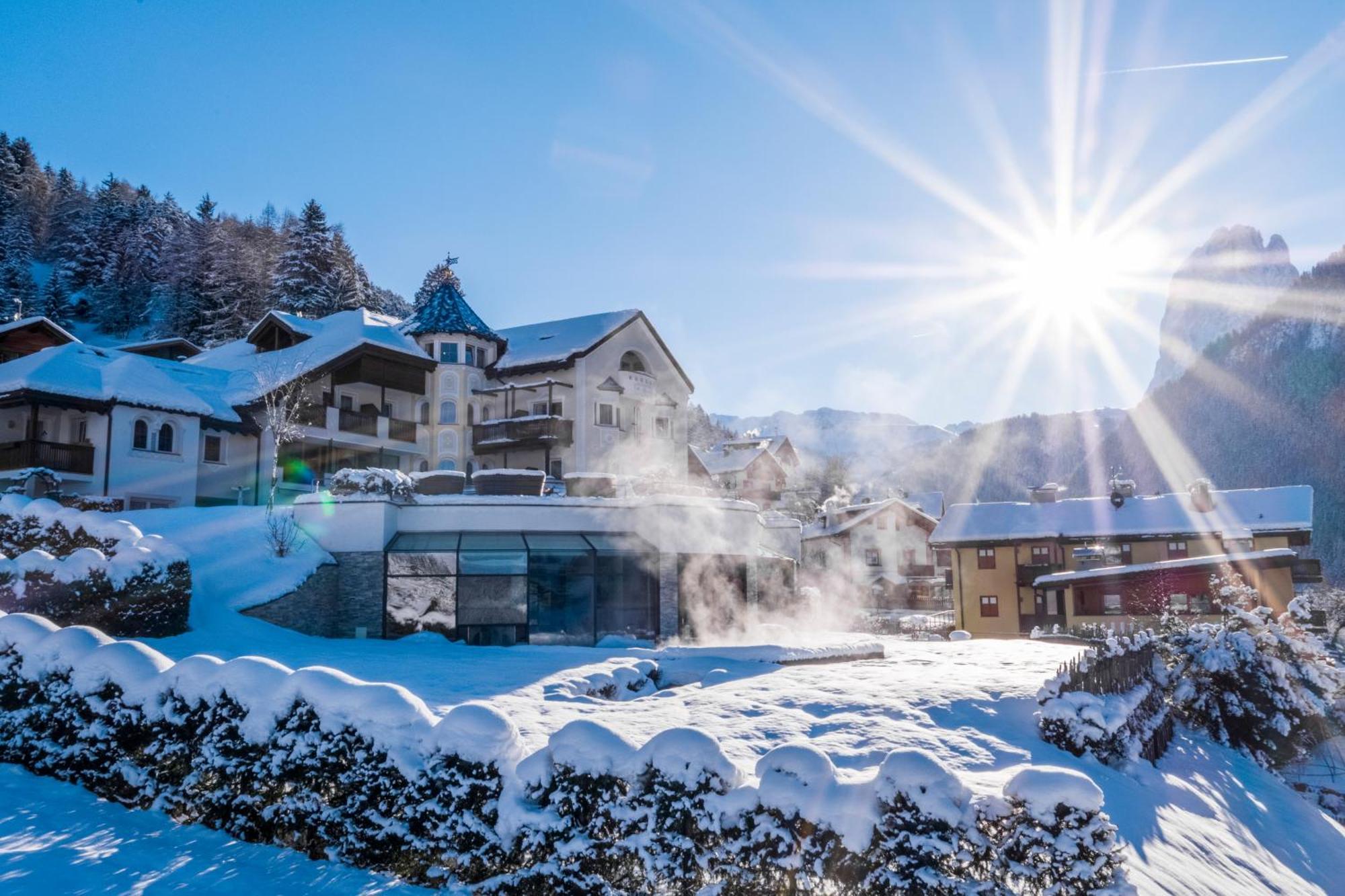 Alpenheim Charming & Spa Hotel Ortisei Exteriör bild